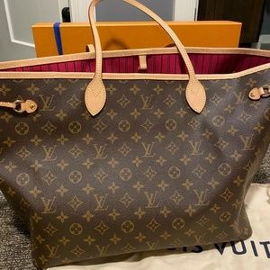 Louis Vuitton monogram mm